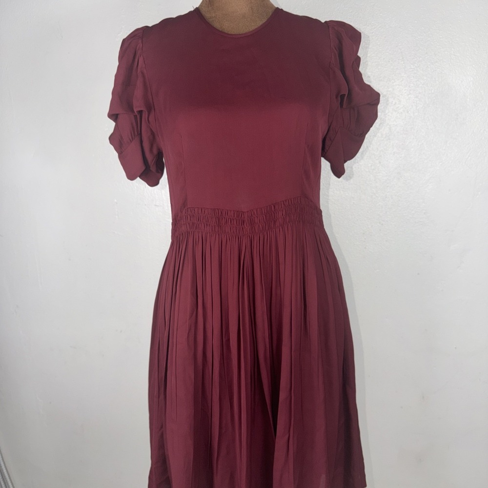 Morgan Le Fay Black Burgundy Smocked Waist Crew‎ Neck Short Sleeve Midi Dress M